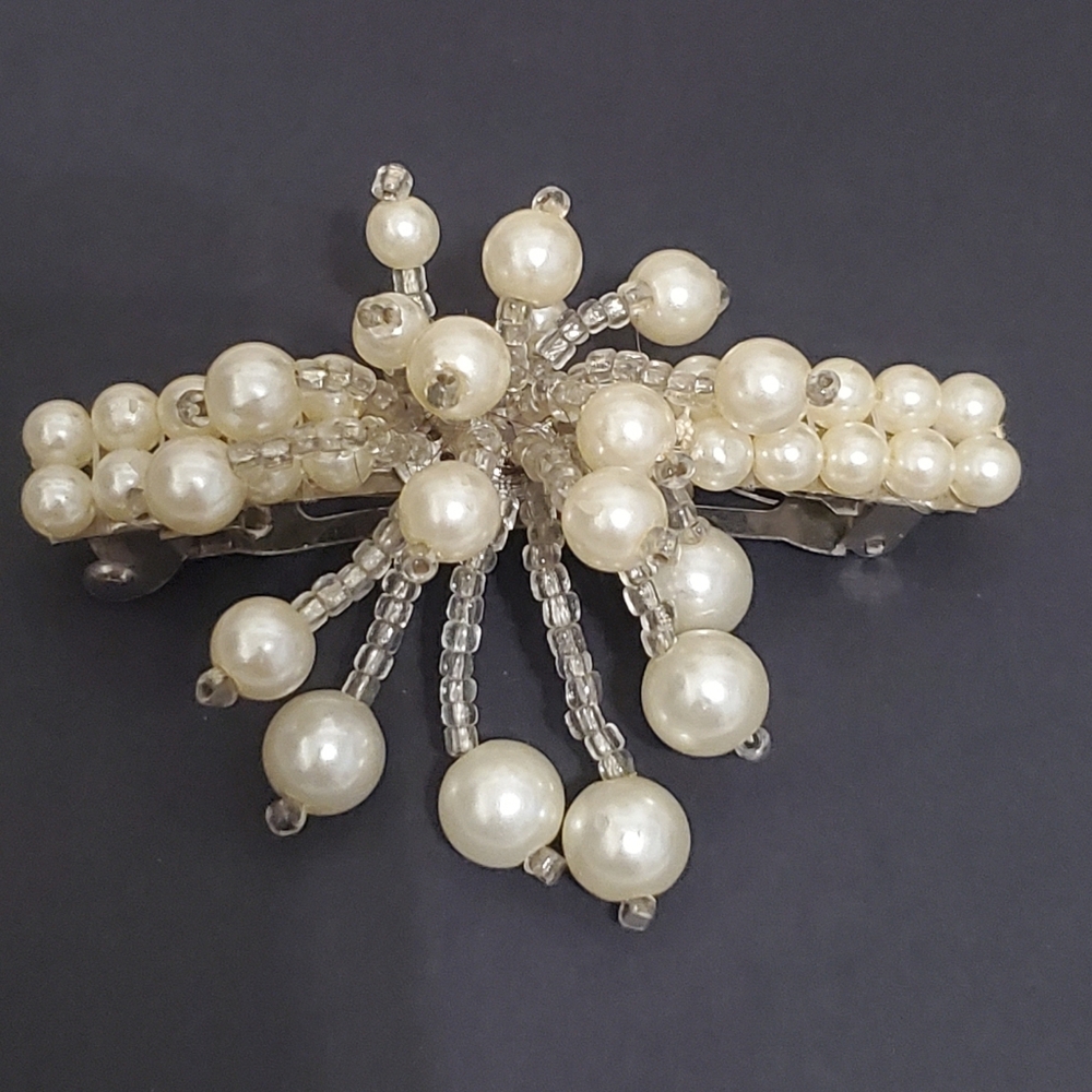 Pearl Barrette, Vintage, Faux Pearls and Crystal Clear Beads. Aprox. 3" length
